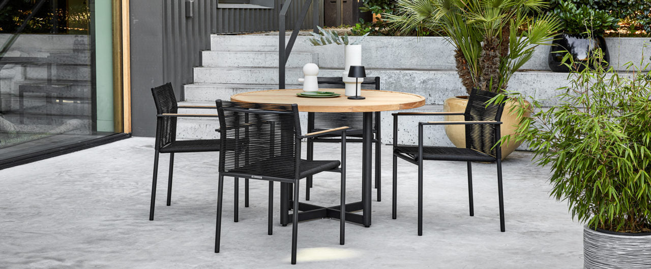 Al Fresco Jakarta Dining Set