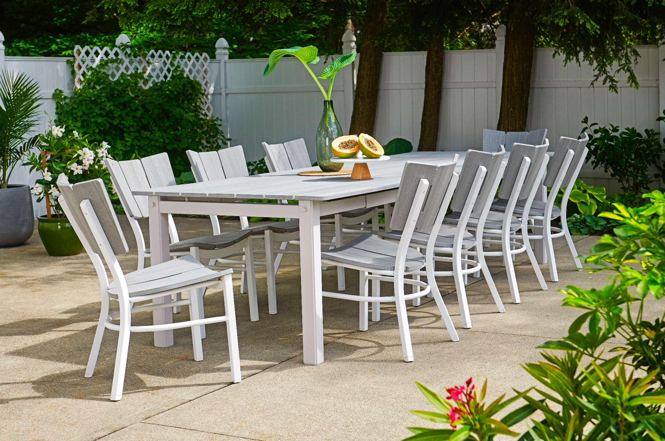 How to Choose the Best Patio Furniture for Your Outdoor Space