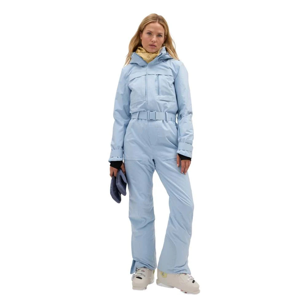 Halfdays Murphy Suit in Blue Fog, on-body front