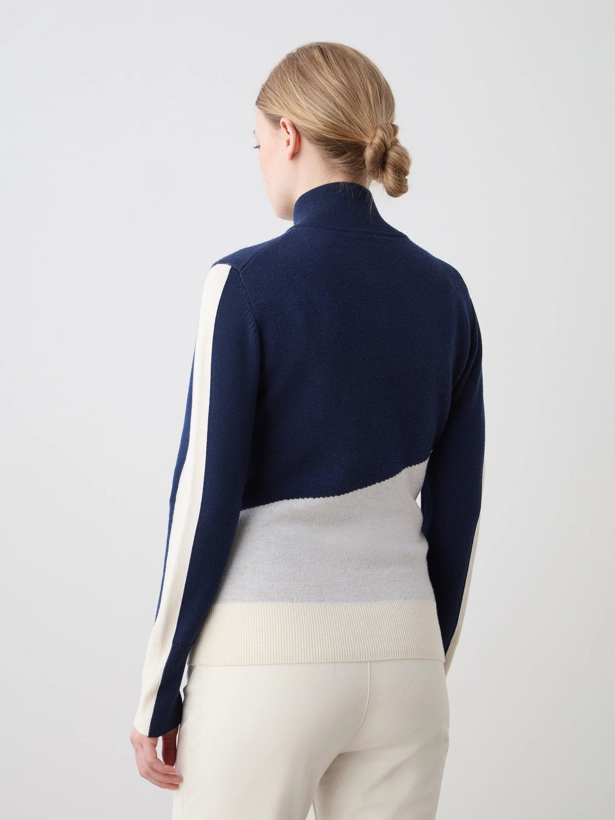 We Norwegians AfterSki ZipUp Women's in Navy blue, back view on model