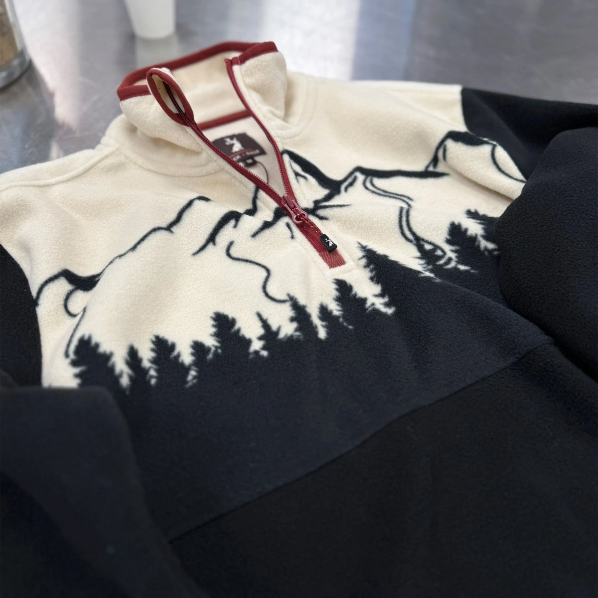Jack & Sage Piste Fleece Quarter Zip in Night Sky Navy, detail