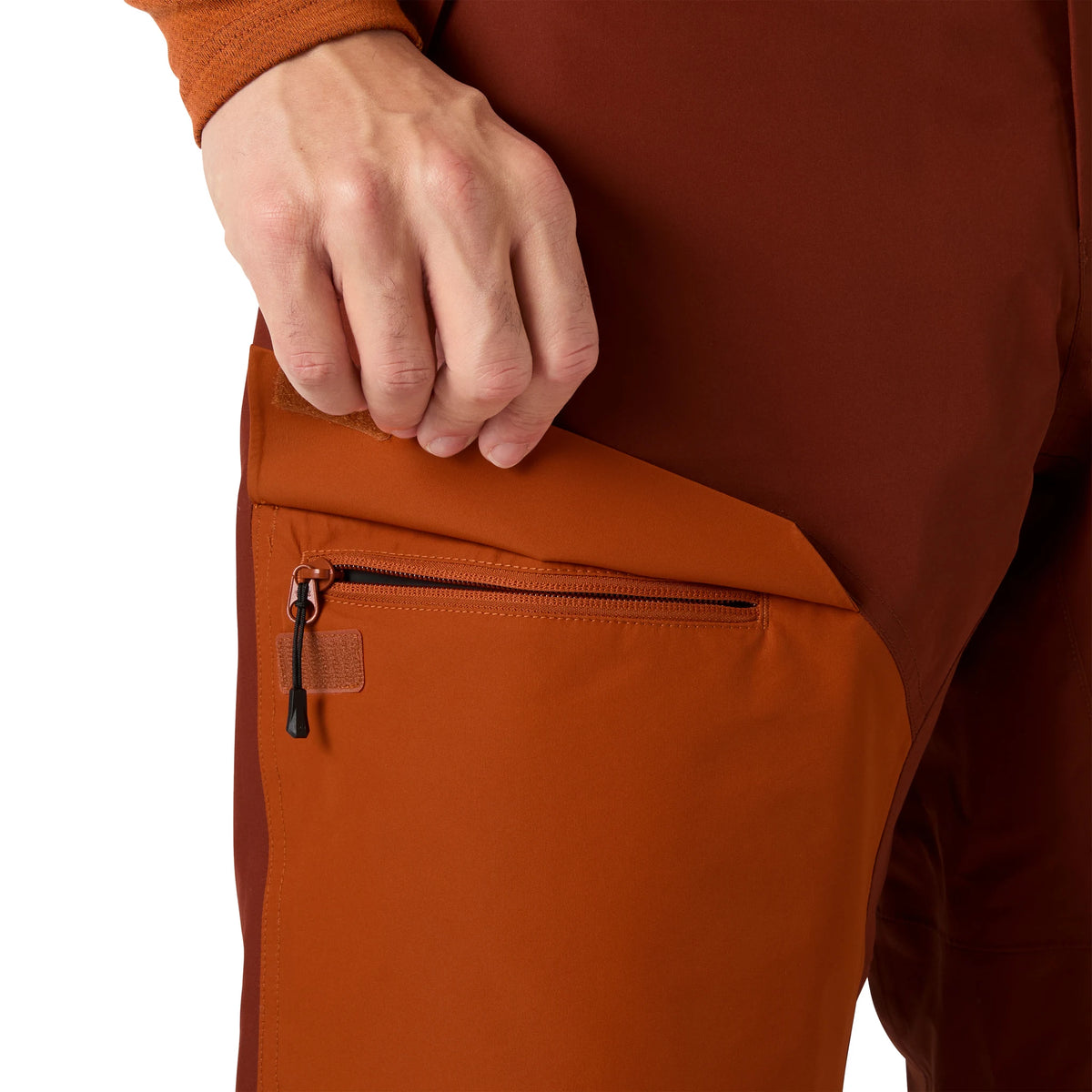 Helly Hansen Emiko Shell Pant in Iron Oxide, detail