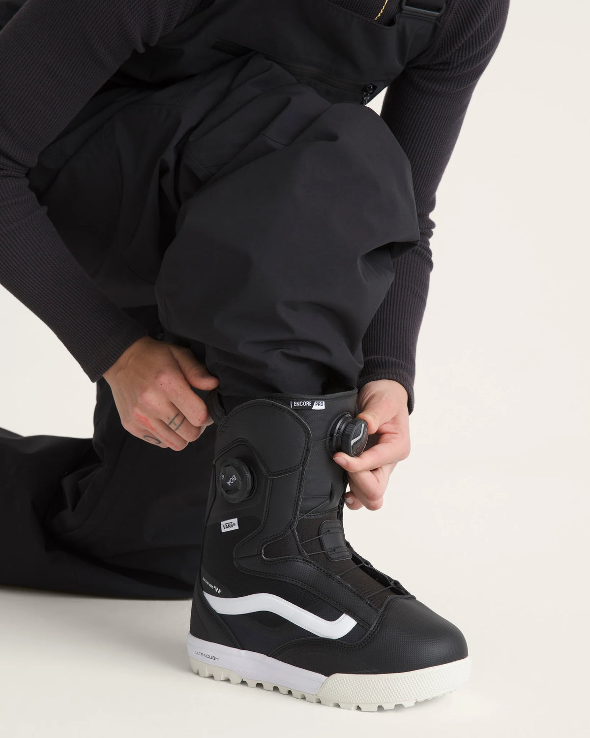 Vans Womens Encore Pro 2.0 in Black/White, lifestyle view