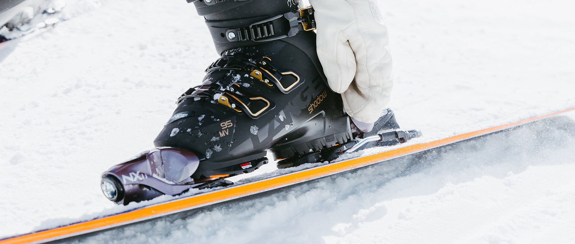 Lange Shadow 95 W MV GW Ski Boots 2025