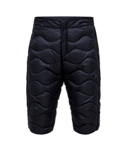 Peak Performance Helium Down Shorts Men in Black, front view