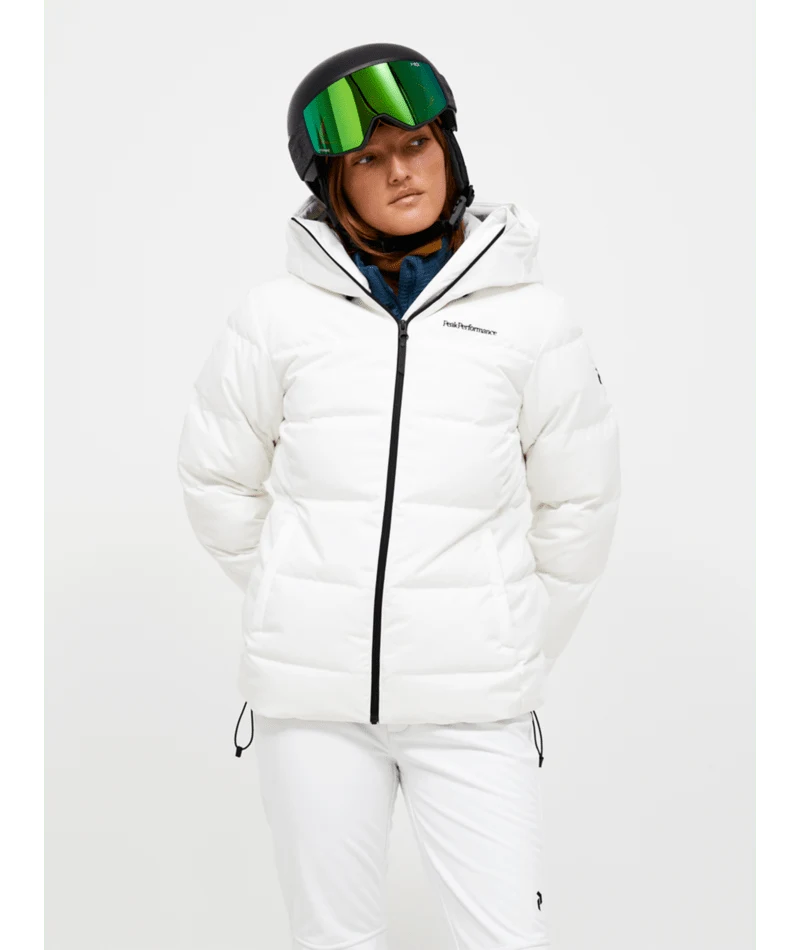 Peak Performance Shred Down Ski Jacket Women in Offwhite, on-model front view